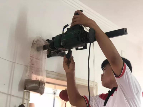 分期付款、簡(jiǎn)化手續(xù)、交叉施工…… 老舊小區(qū)供熱改造搭上“順風(fēng)車(chē)”